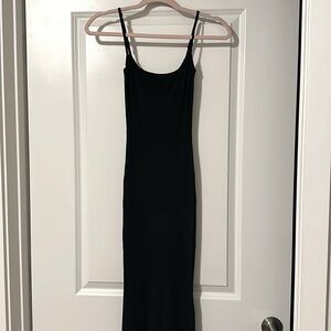 THE SKIMS dress, black and long